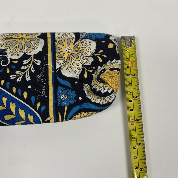 *Retired Vera Bradley Ellie Lined Cosmetics Pouch - Picture 4 of 4